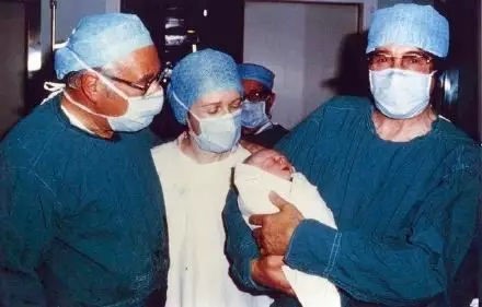 Dr. Zhang
